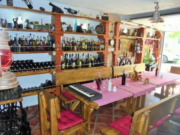 Villa Lastva Apartments Тиват Екстериор снимка