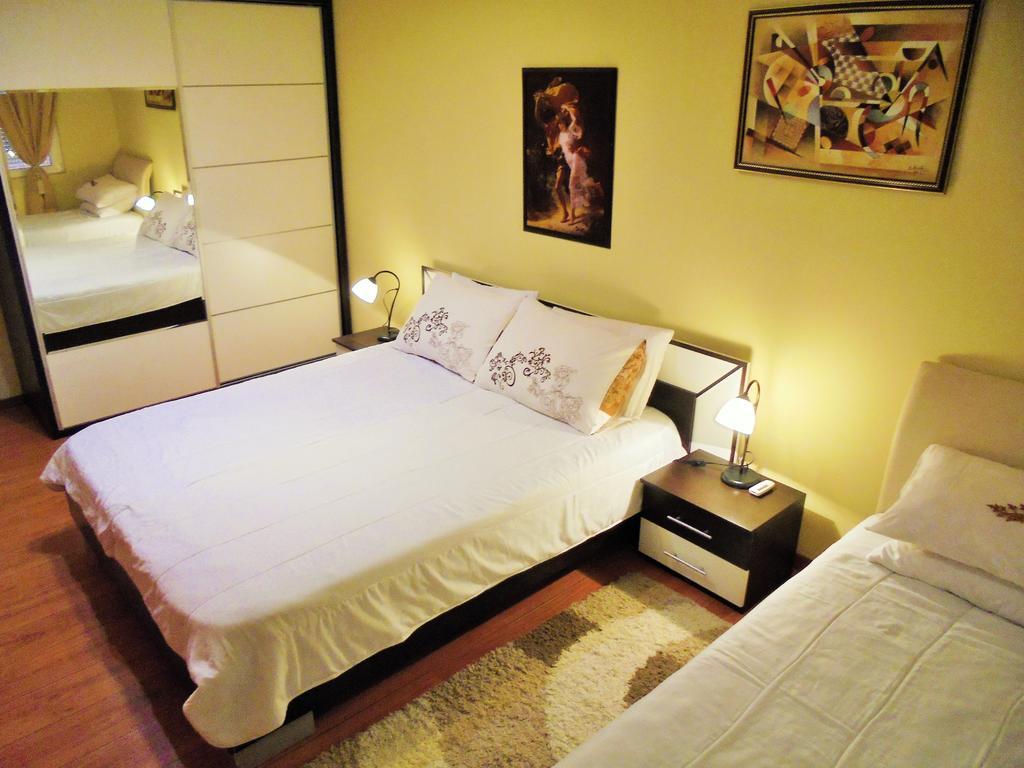 Villa Lastva Apartments Тиват Екстериор снимка