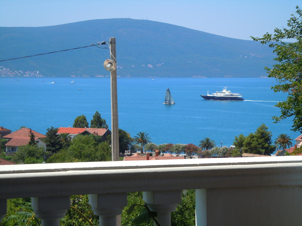 Villa Lastva Apartments Тиват Екстериор снимка