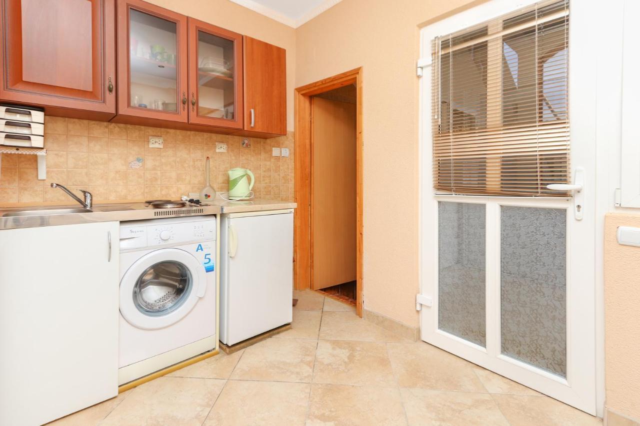 Villa Lastva Apartments Тиват Екстериор снимка