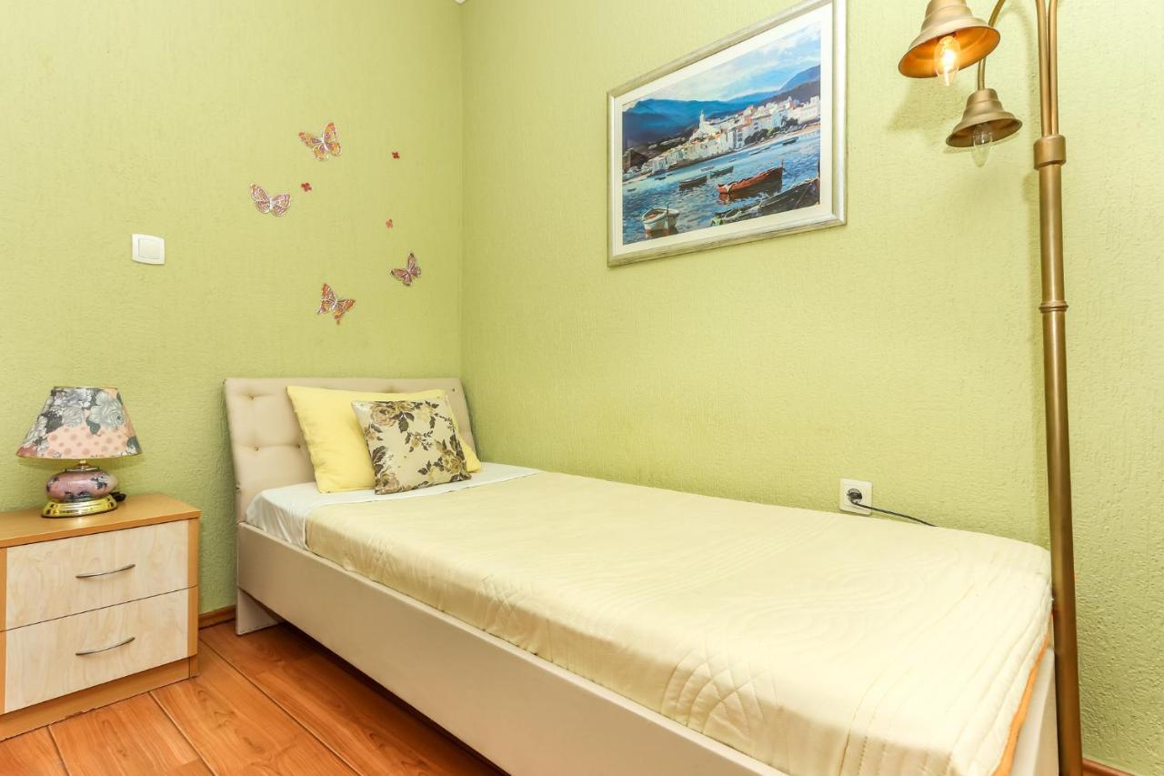 Villa Lastva Apartments Тиват Екстериор снимка
